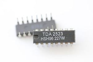 INT. CIR.  TDA 2523/TDA2525